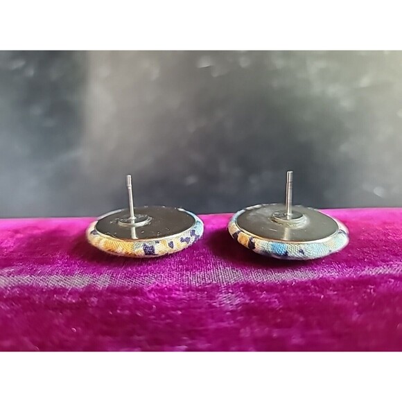 Floral Fabric Circular Stud Earrings Vintage - Picture 9 of 10